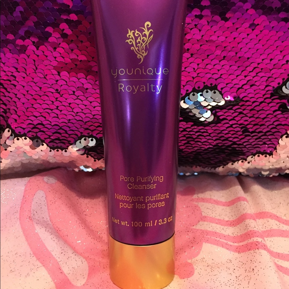 Pore refining cleanser